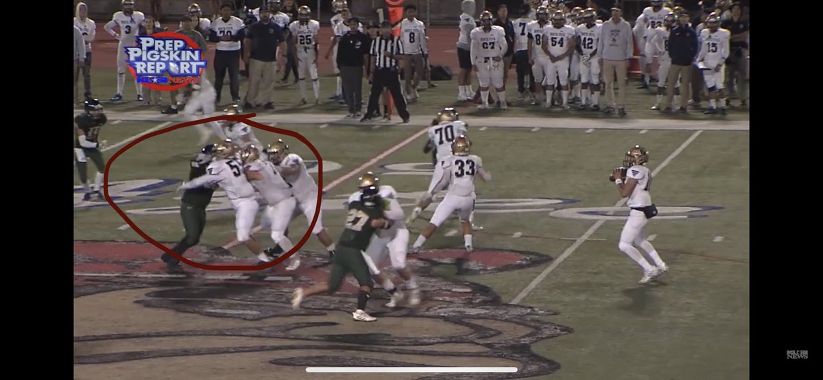 Nathan_Pulido1's tweet photo. Had an amazing game to the point I had to get triple teamed. @Joeybear_64 @sdfootball @SDFNLMagazine @SDPrepInsider @MarVistaHC @johnnywo https://t.co/SldbtOhd6W