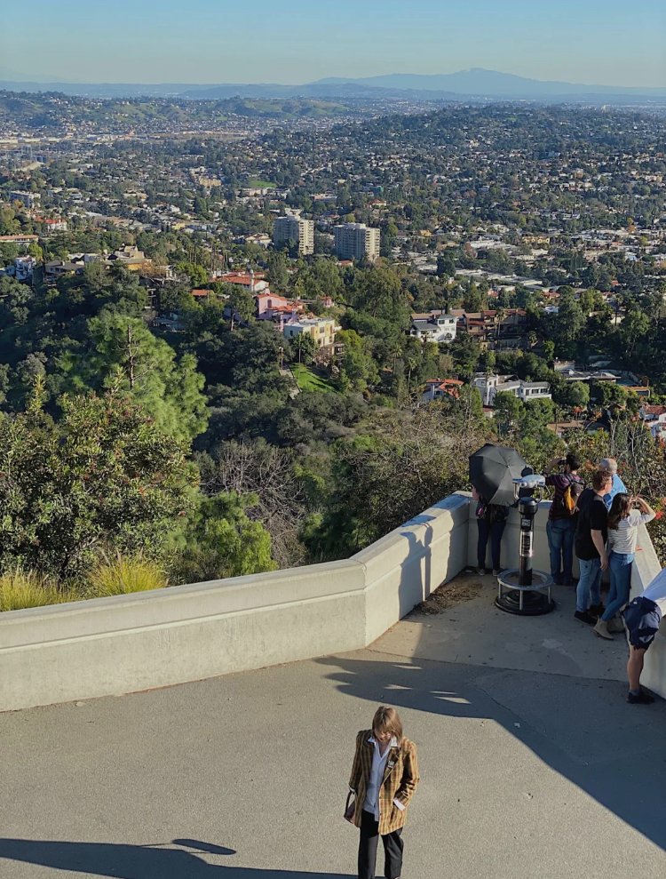 saifkha82798069's tweet photo. Griffith Observatory https://t.co/A4EZjXvSjU