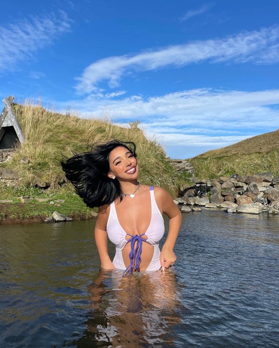 Living to the fullest 💙 https://t.co/JziZo8ipCb