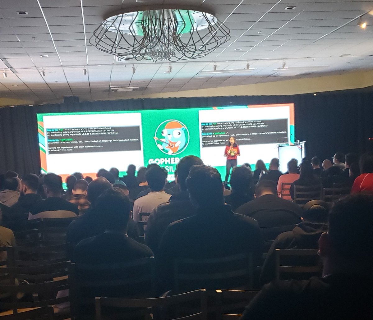 womenwhogocwb's tweet photo. Ontem a Carol Valencia @krol_valencia apresentou a talk "Desmistificando as Vulnerabilidades em Golang" na @gopherconbrasil , trazendo várias dicas de segurança e inclusive a nova ferramenta de gestão de vulnerabilidades de #golang (https://t.co/MSP2RPvuV4) #gopherconbr https://t.co/K2ahKnqqT3