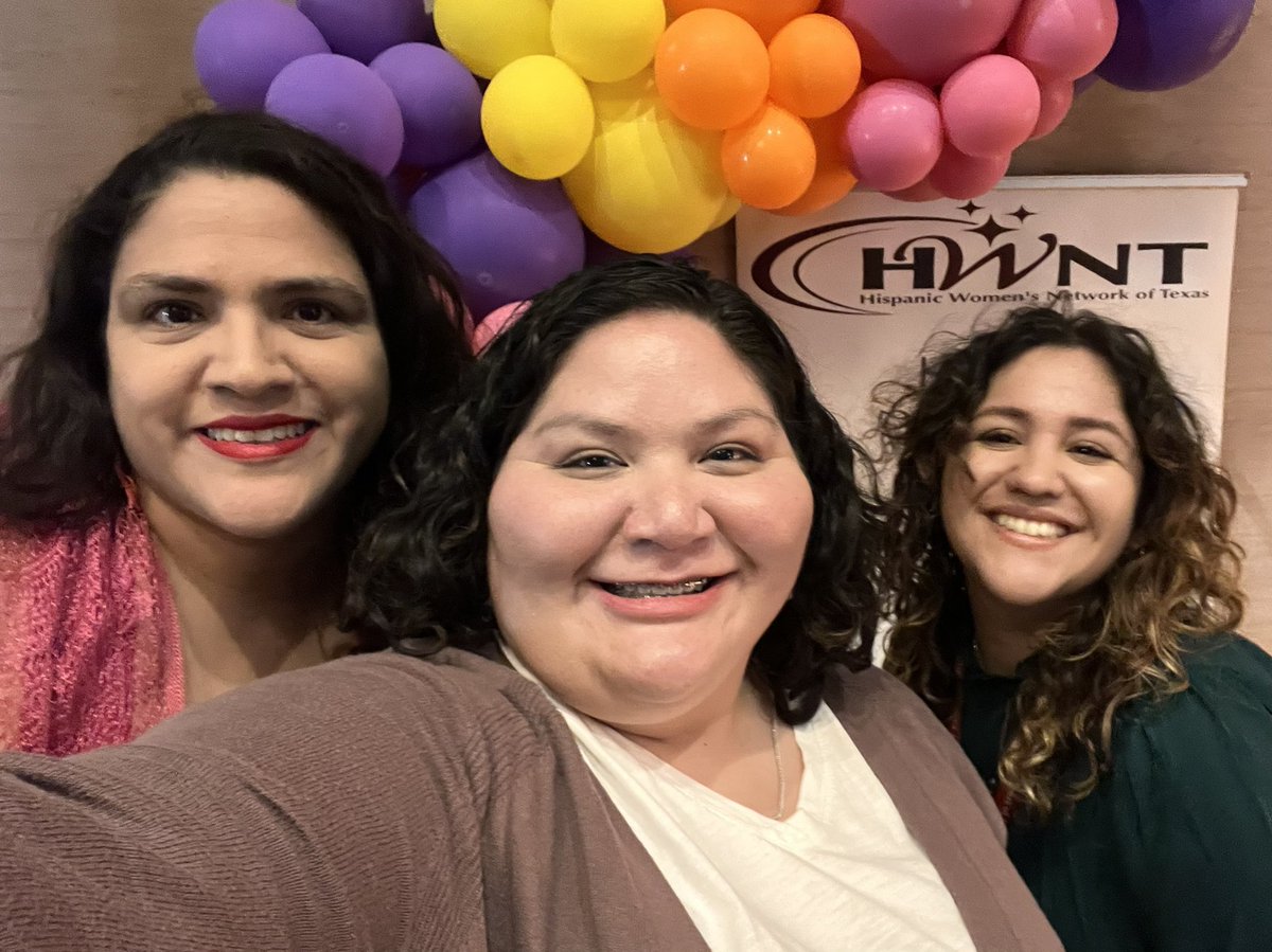 laurairenesosa's tweet photo. Learning & growing during @HWNT’s Ayer y Hoy conference! Connecting with Latina professionals across TX who are are serving in public, corporate, and civic spaces✨ #HWNTHoustonChapter #HWNT https://t.co/Y0sqcQsxpi