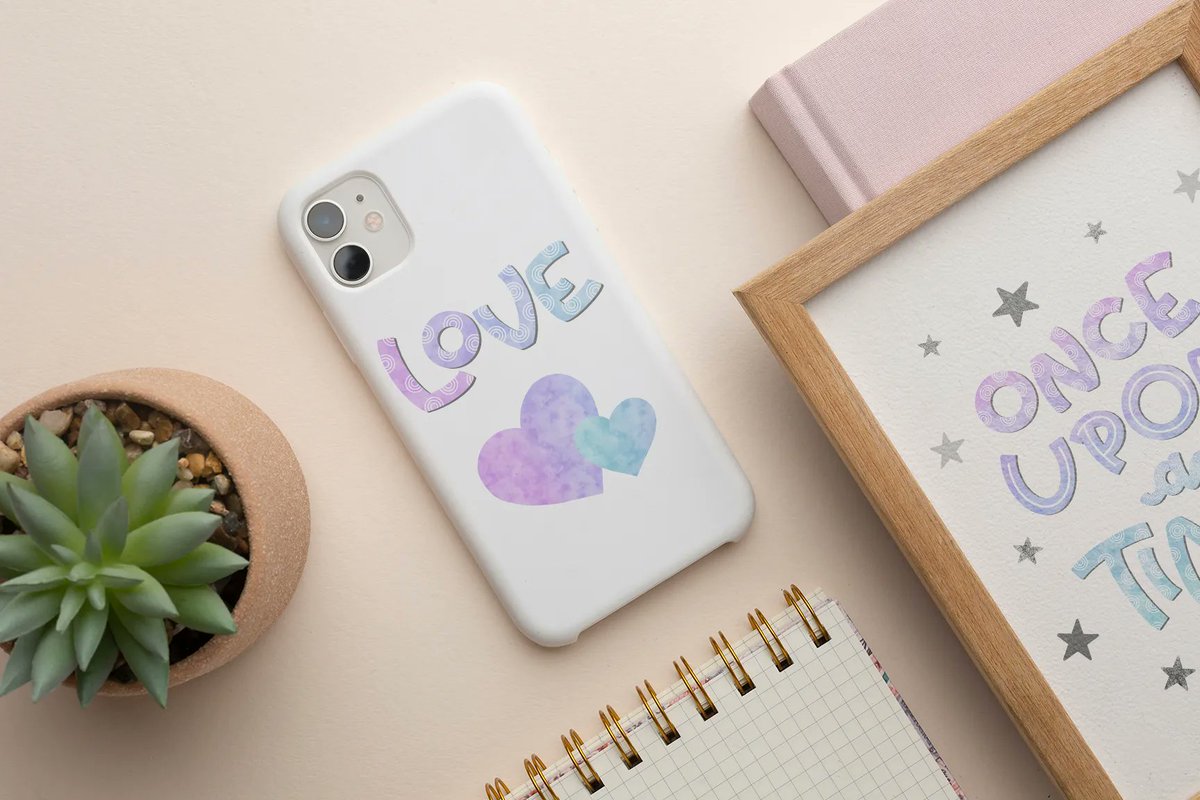 ¡Deja que tu teléfono traiga una sonrisa a tu cara cada vez que lo miras! 😊

Si quieres, puedo hacerte un diseño personalizado. Después, puedes descargarlo e imprimirlo en tu tienda favorita o subirlo a un servicio de impresión

👉 etsy.me/3kyLhwl

#etsyshop #regalos