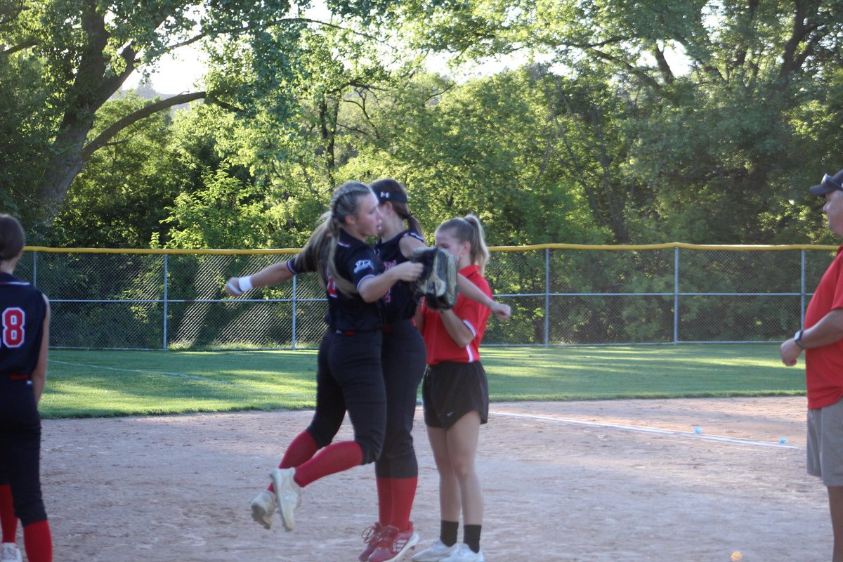 Game 1 of RCC tournament! BIG win over Gross 6-5 to advance to the championship game🏆 @brooklyn_casey3 clutch double down the right field line to score 2 in the bottom of the sixth! @lylapearson2026 with the W in the ⭕️ in relief of @LindsayABauer24 Still time to get here!