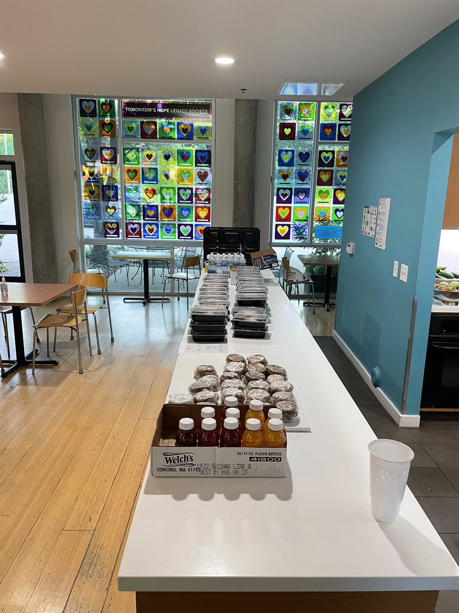 MDep26's tweet photo. Spent some time at the Ronald McDonald house in KC preparing meals for families..we were prepared for 50, but kept on cooking and make over 120 meals! Thanks to Cassie and Natallie for helping out! https://t.co/F9r4zRo2Al