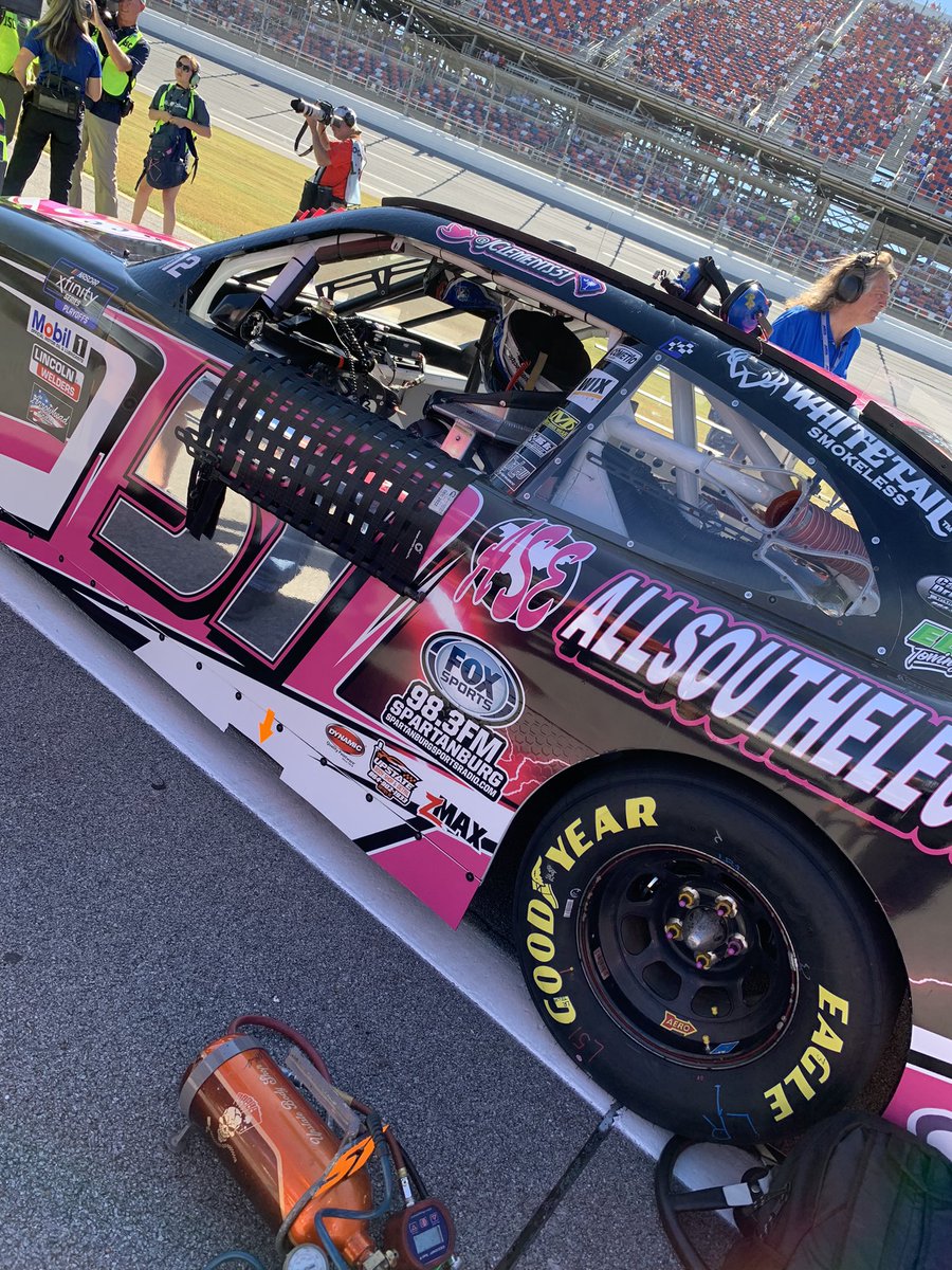NXSinsider's tweet photo. Time for @XfinityRacing racing at @TALLADEGA❤️
The @AllSouthElectr1 5️⃣1️⃣ is lined up & ready to go!
@JClements51 / @TeamChevy
#NASCARPlayoffs / #roundof12
#sparks300 / #nascardoubleheader https://t.co/tss1xZE0S4
