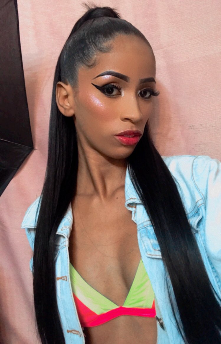 thaís 🪬 tweet media