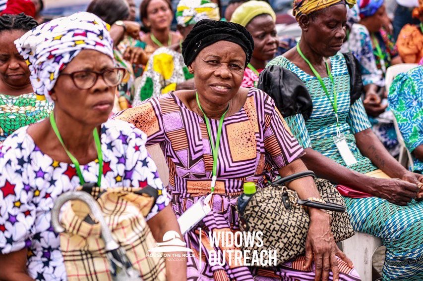 HOTRphc's tweet photo. Above all, souls were won and rededicated to Christ.
We give God all the praise for a successful 2022 Widow’s Outreach.
#ArmyofDavid
#WidowsOutreach2022
#HouseOnTheRockPortHarcourt https://t.co/q3WggzsCQz