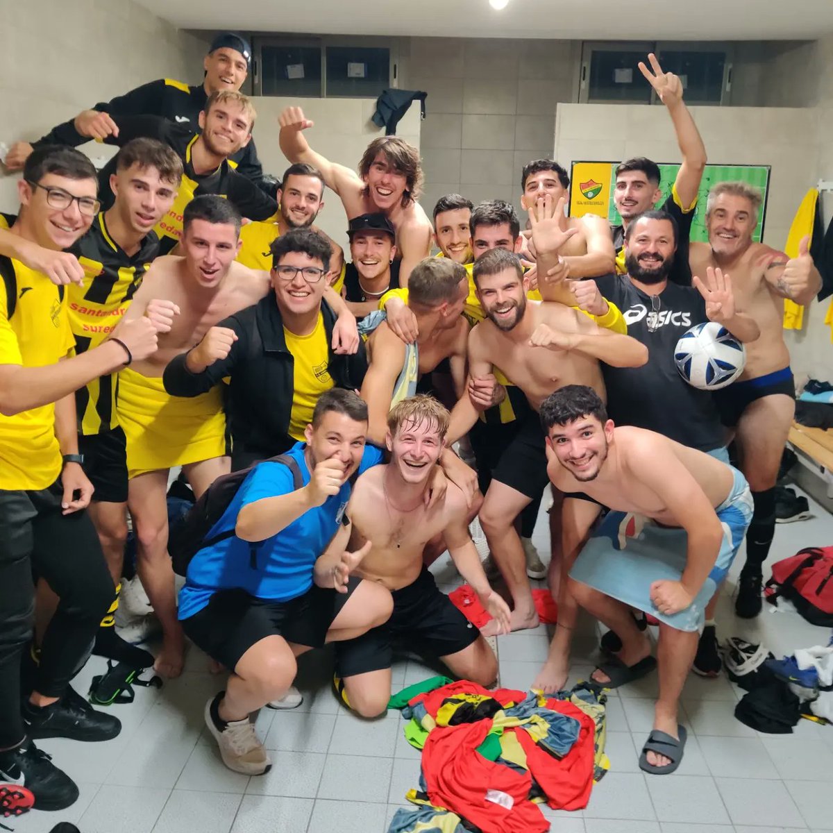 cardassarB's tweet photo. Jornada 5
Cardassar "B" 9 - 3 Xilvar "B"
⚽⚽ Bernat
⚽ Joan Caldentey
⚽ Miquel Feme
⚽ Marc Guth
⚽ @Jcrespo_10_18
⚽ @massottoniii
⚽ @marc_ide10
⚽ Marcos (P) https://t.co/4iLjPFwpkS