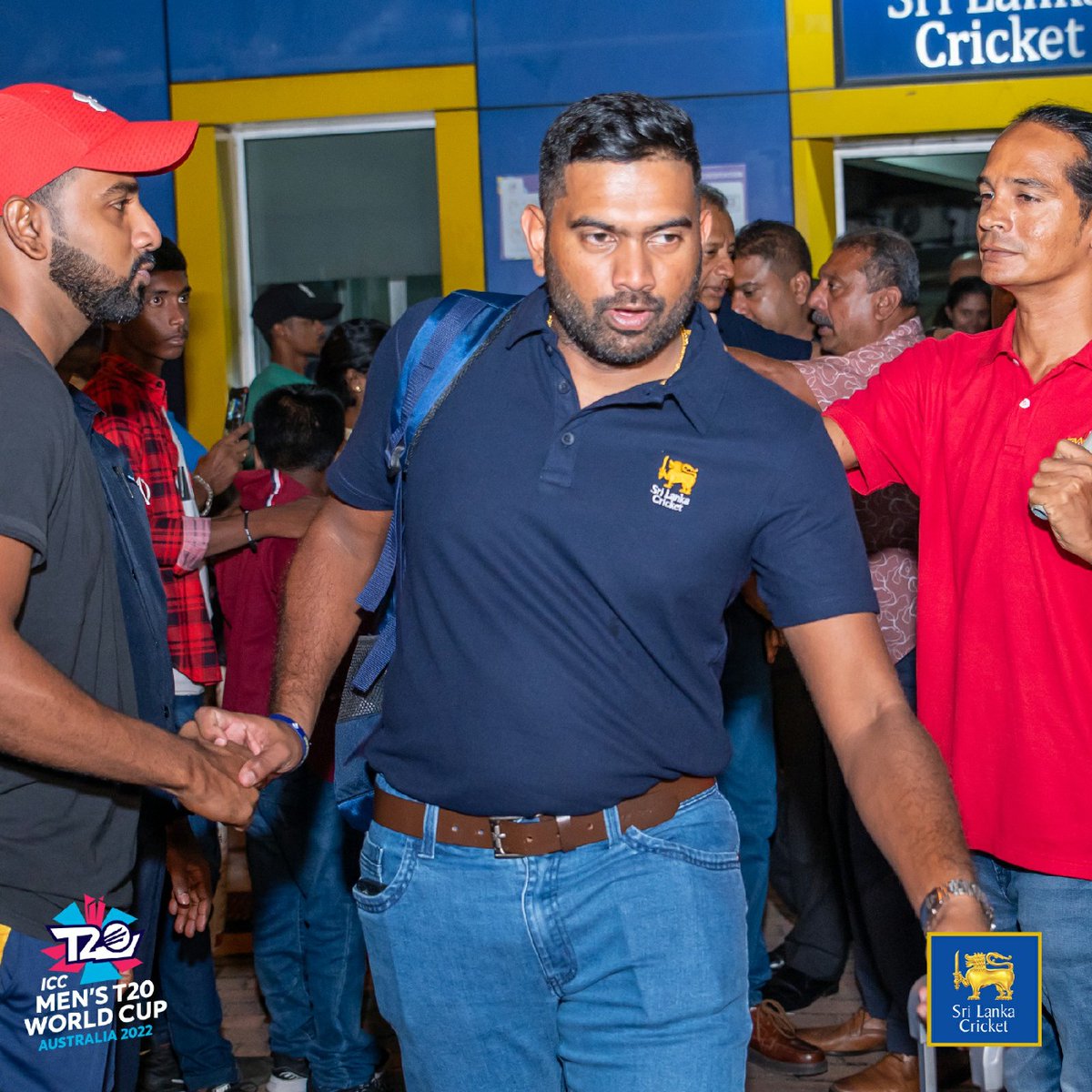 OfficialSLC's tweet photo. Australia, here we come! ✈️ 👊

The National T20I team departs for the ICC Men's #T20WorldCup 🏆

#RoaringForGlory https://t.co/iyOvtRQ5a8