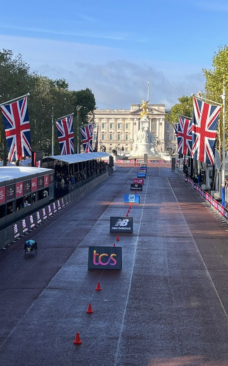 AbKumar1's tweet photo. Good luck to all the runners at the TCS @LondonMarathon tomorrow!

The empty road awaits your determined feet, and your feats of will. All the best! https://t.co/0n68I7gGc7