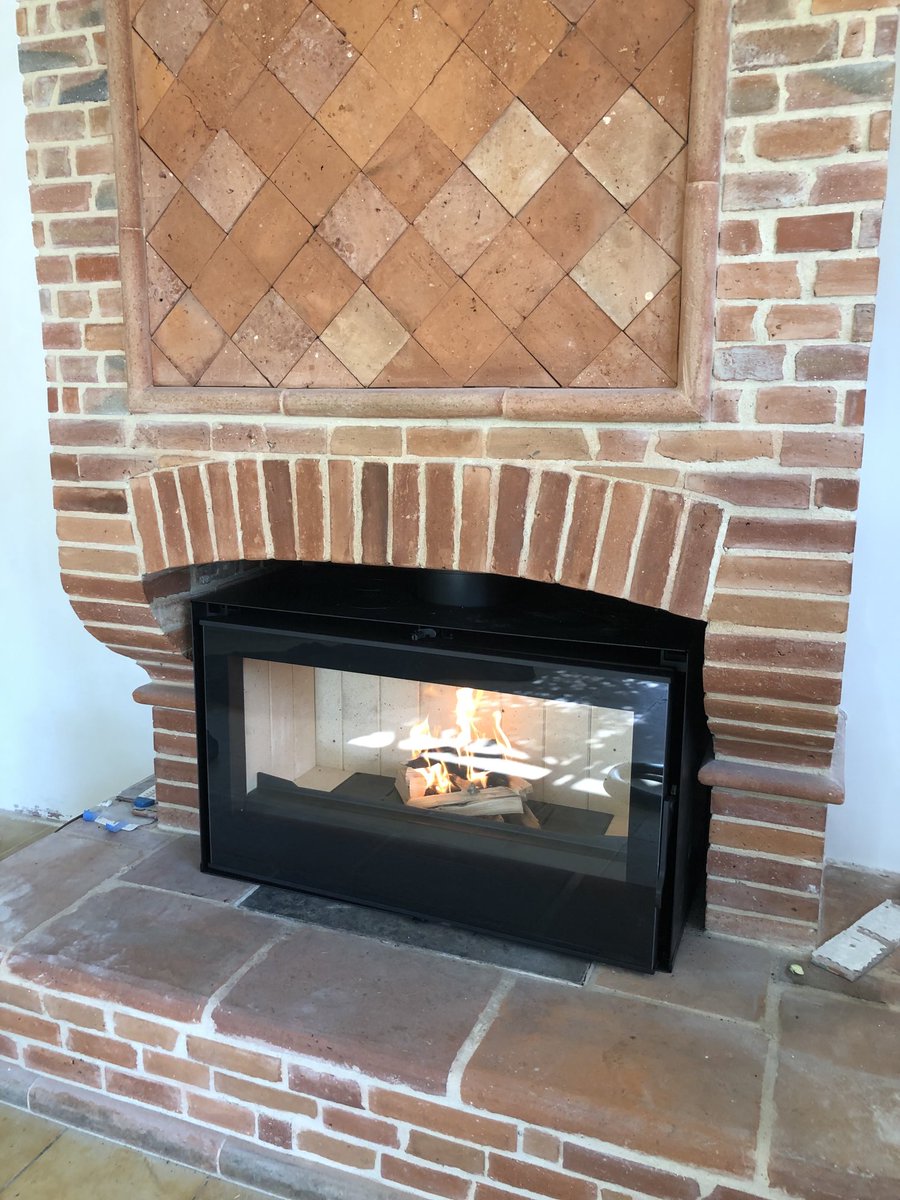 Le Confort Du Feu tweet media