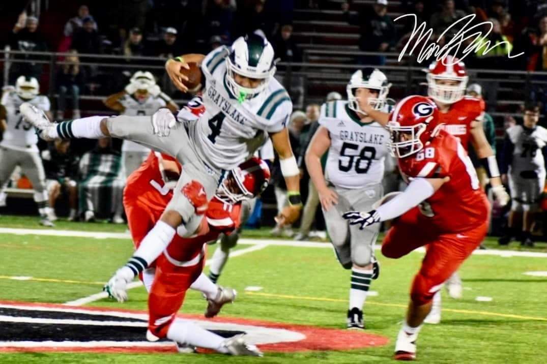 Way to bring him down, Pryde! #11

Photo credit: Marci Burr