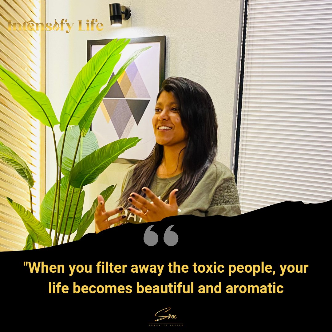 somdutta_sarkar's tweet photo. "When you filter away the toxic people, your life becomes beautiful and aromatic"
Agree?
#somduttasarkar #7ssbg #intensifylife #intenaifylifenetwork #filter #toxicrelationships https://t.co/yeeMhFYAuG