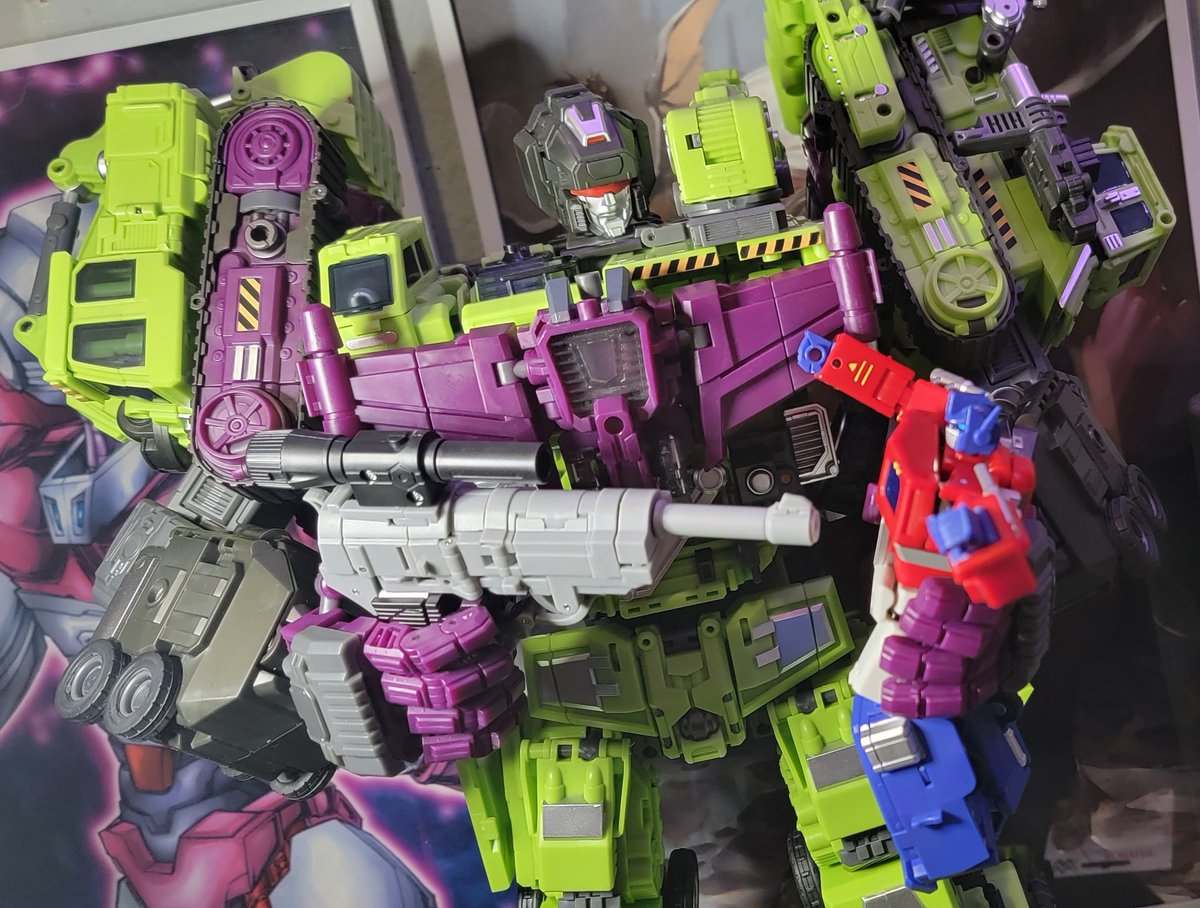 OPTICS's tweet image. New toy playing with other new toys.