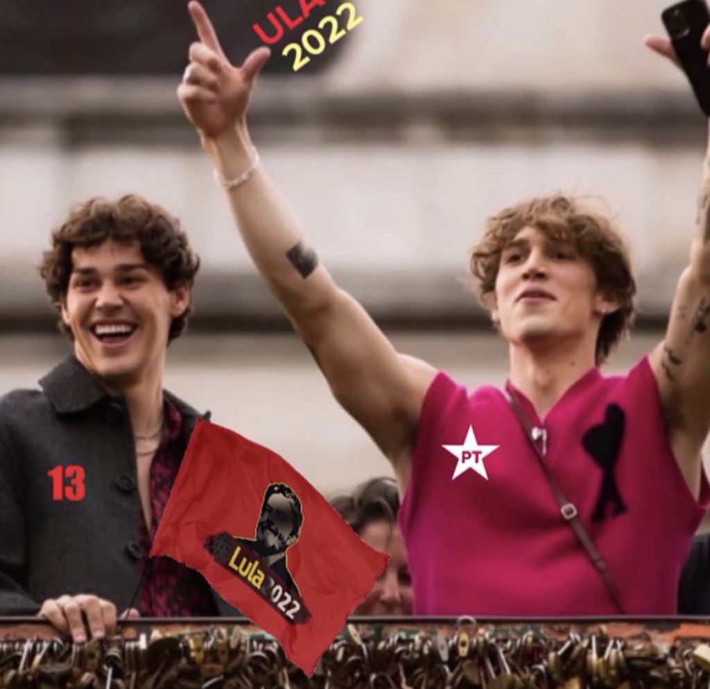 vhackerbra's tweet image. Dia 2 de outubro VOTE CERTO e VOTE CONSCIENTE! 

Nosso voto é antiracista, contra a homofobia e a misoginia; e em memória daqueles que foram negligenciados durante a pandemia.
Por um Brasil de esperança. ❤️