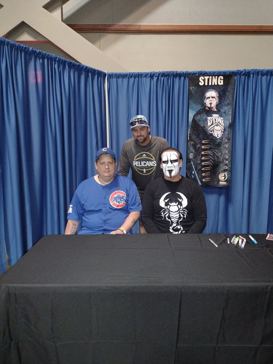 WhoDatMafia81's tweet photo. @Sting thank you for being such a GODLY Example, you gave the the confidence to accept God into my life over 20 yrs ago...it was an honor to meet you at Louisiana Comic Con today in Lafayette, Louisiana #Neverlookback https://t.co/j6tdwAuDhW