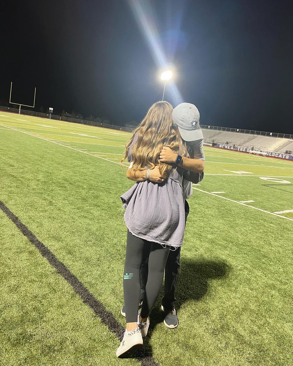 Being married to a coach is a crazy life but I wouldn’t have it any other way💜