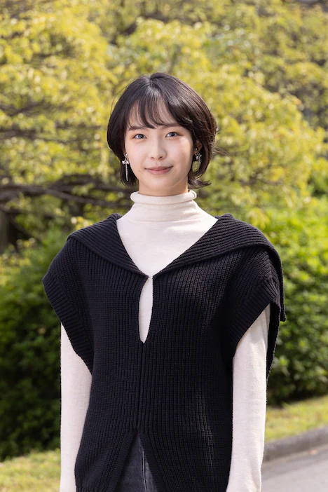 nihonentnews's tweet photo. Kyomoto Taiga's Tsukanoma no Ichika released the visual poster of the drama and an additional new cast

Komai Ren and Yamanouchi Suzu will appear as Dobashi Jun and Shimizu Kaori

#束の間の一花 #京本大我 #SixTONES #藤原さくら #駒井蓮 #山之内すず #朝加真由美 #きたろう https://t.co/26QSmKtJev