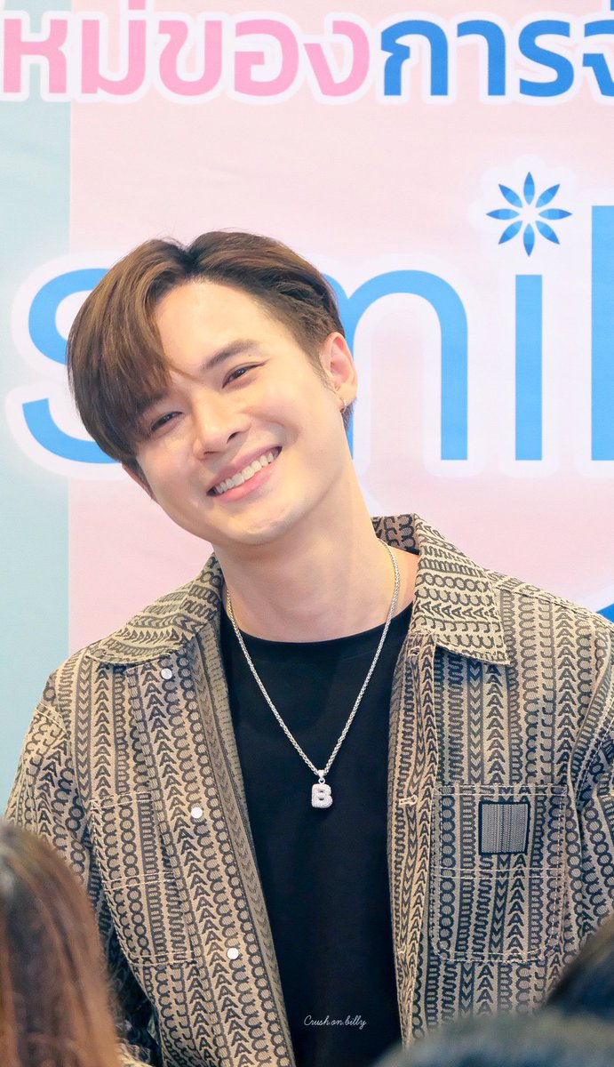 ppminiixcute's tweet photo. แค่เพียงได้เห็นคุณยิ้มทีไรก็หวั่นไหวทุกที
ใจไม่ค่อยดี ก็คุณน่ารักไป 💗😊✨
#BillyXSmileSolution
#SmileSolution
#ShadeOfYourSmile
#bbil1ypn #บิลลี่ภัทรชนน https://t.co/oDzPKCUuNW