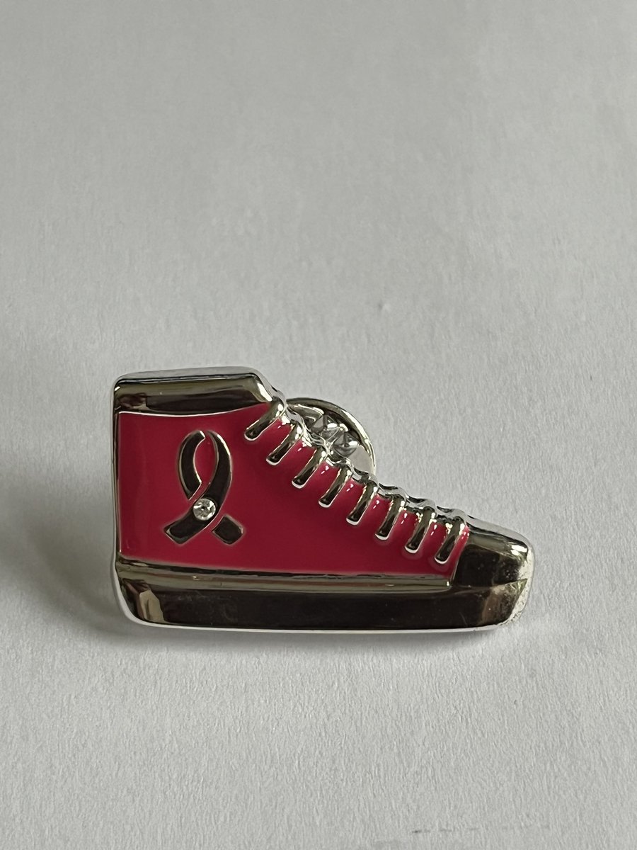 lettywithavon's tweet photo. It’s October! Time to start showing your support. Call me asap for your favorite pin. Hurry limited supply. 646-691-1920 https://t.co/TnTmFqfsOy