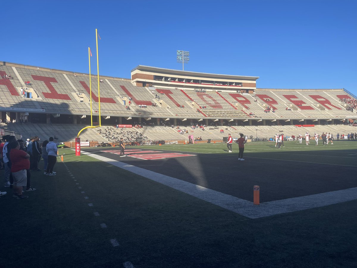 Elijah_cannon_7's tweet photo. Had a great experience at @WKUFootball today! I seriously can’t wait to be back on campus!! @lamattina_nick @WKURecruiting @Coach_Helton @NCEC_Recruiting @alcoafootball @CSmithScout https://t.co/M4UAxH8ucX