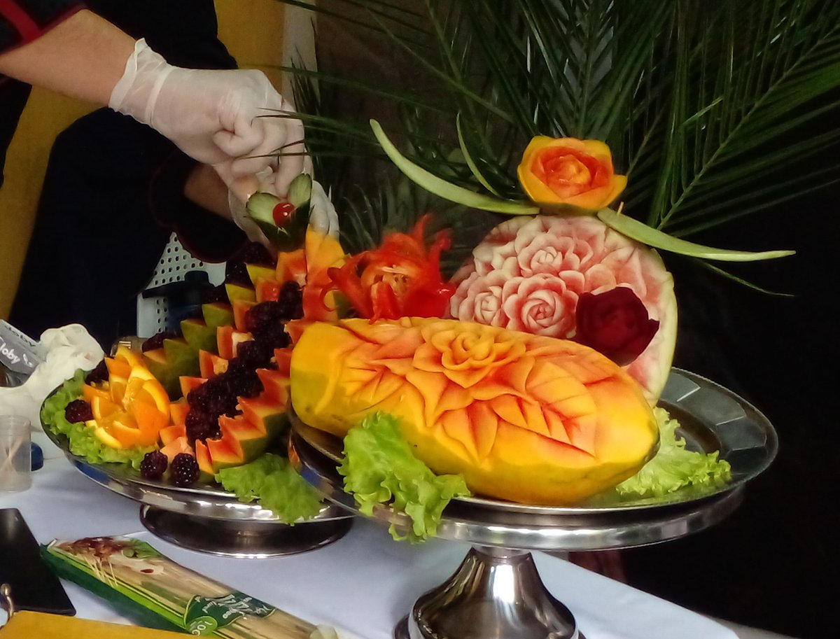 thmeaiu's tweet photo. ¡Alimentos convertidos en arte! https://t.co/hSPjHWcgmk