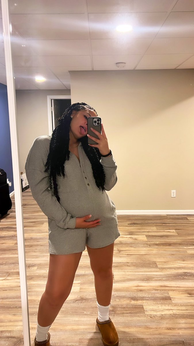 Gonna be someone’s mommy💙