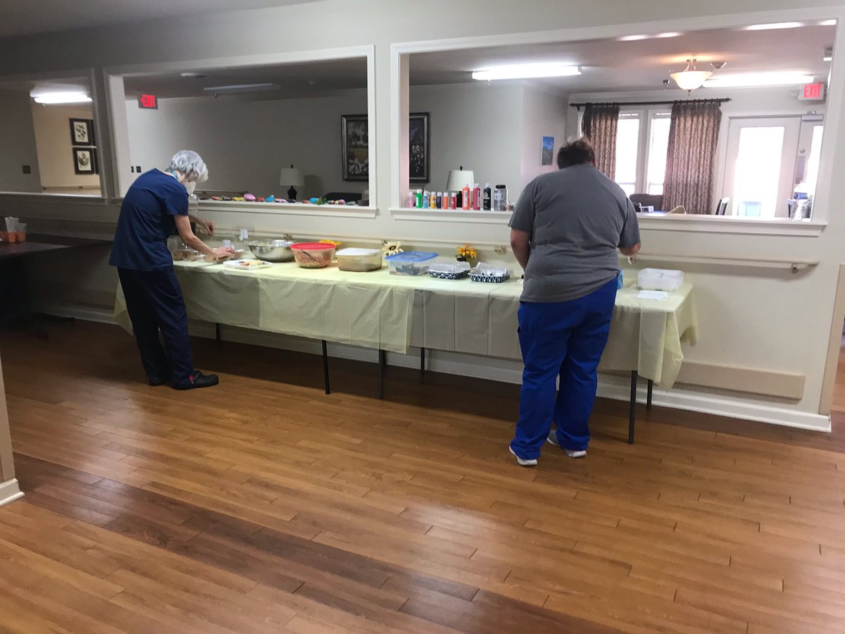DiakonosLlc's tweet photo. Our Colonial Manor Fun Committee smoked chicken and made all the sides for our hard working staff!❤️
#OKHealthcare #PuttingTheCareInHealthcare #healthcare #Diakonos #wecare #nursing #skillednursingfacility #beststaffever #FunCommittee https://t.co/xWFqdoAP8I