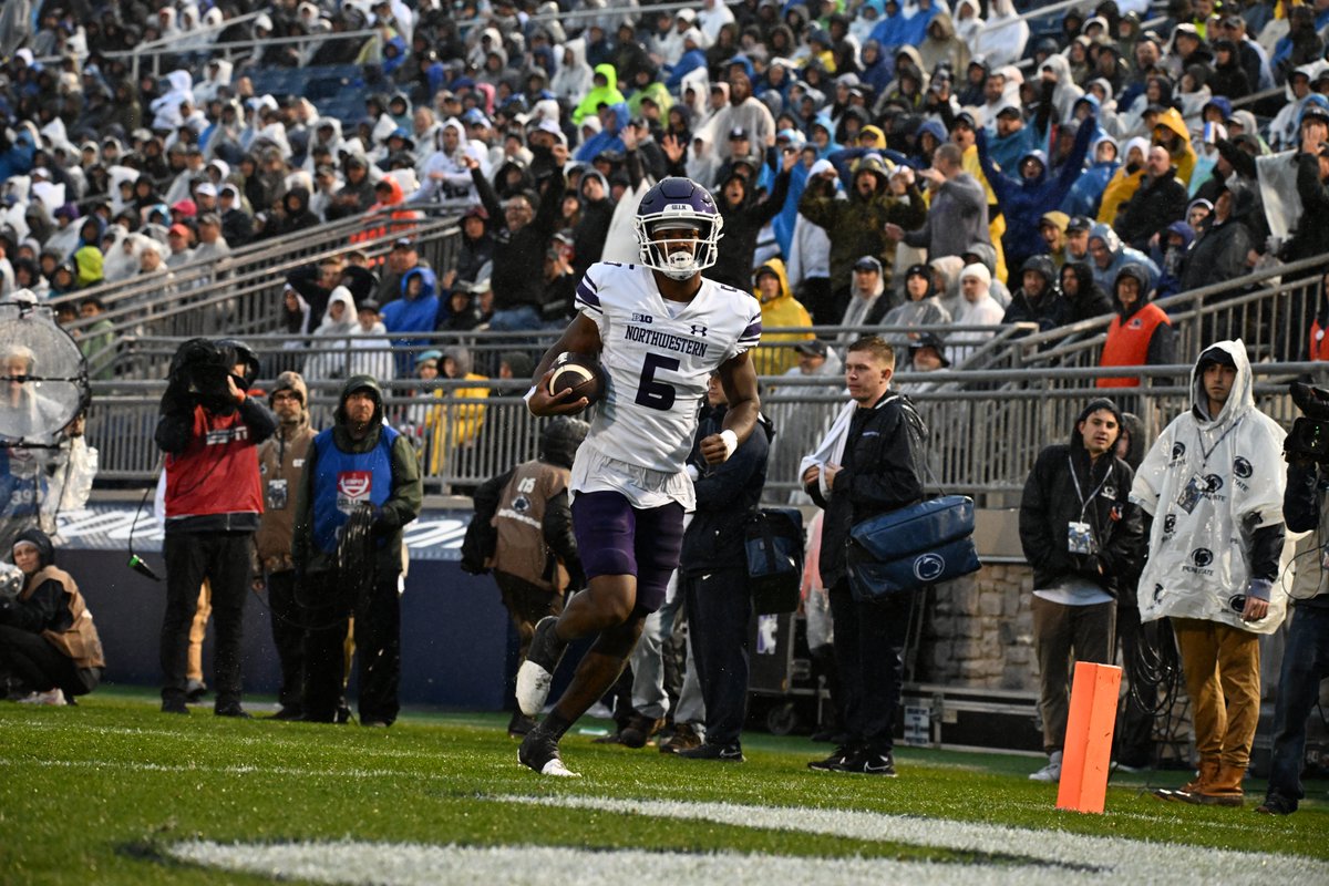 Northwestern Football tweet media