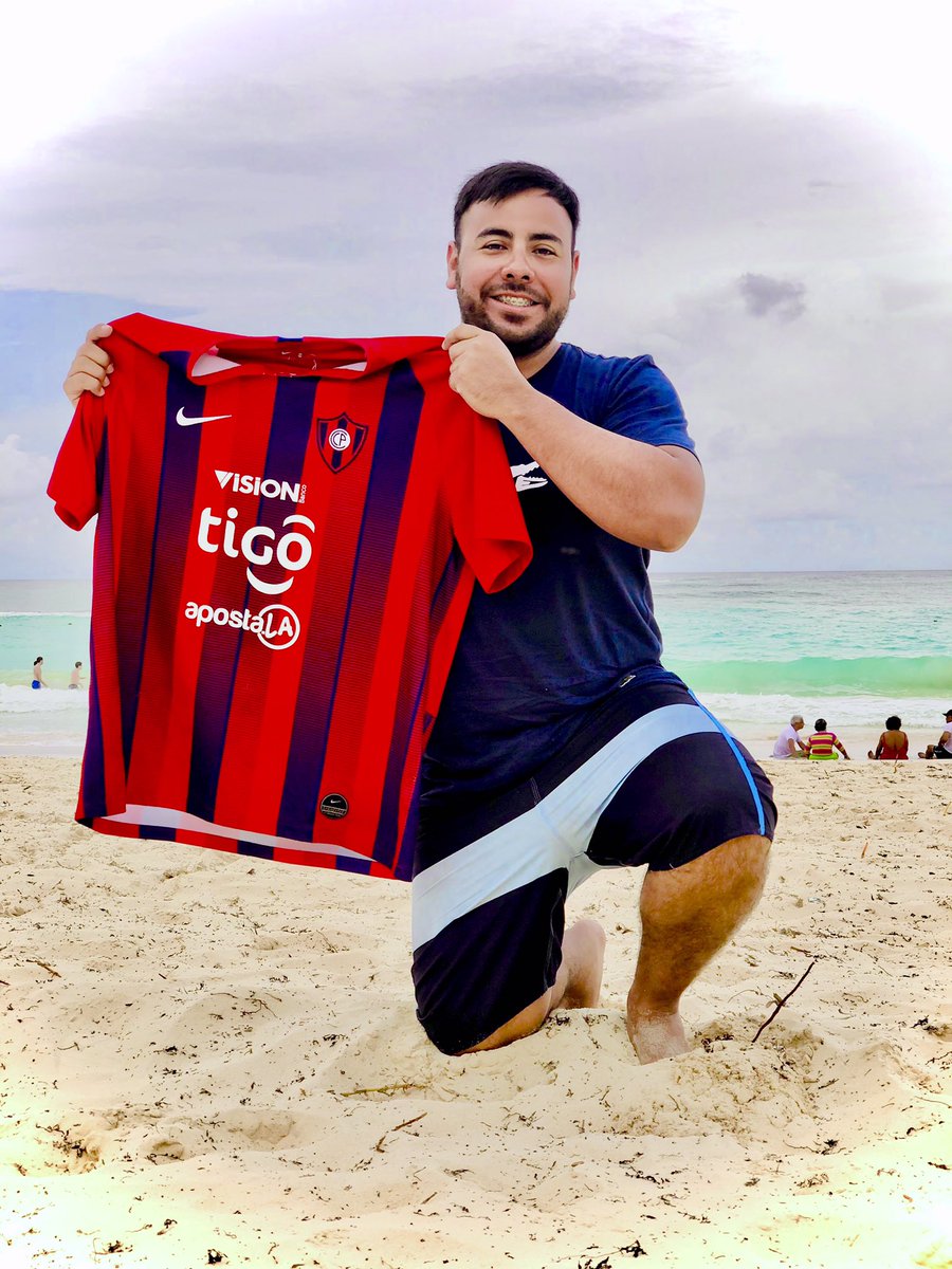 SdGimenez's tweet photo. Salud por tus 110 años ❤️💙❤️💙❤️@CCP1912oficial @LAHINCHADA_CCP @ClubDelPueblo @CasacasdeCerro #PuntaCana https://t.co/O4PHzJkiQv