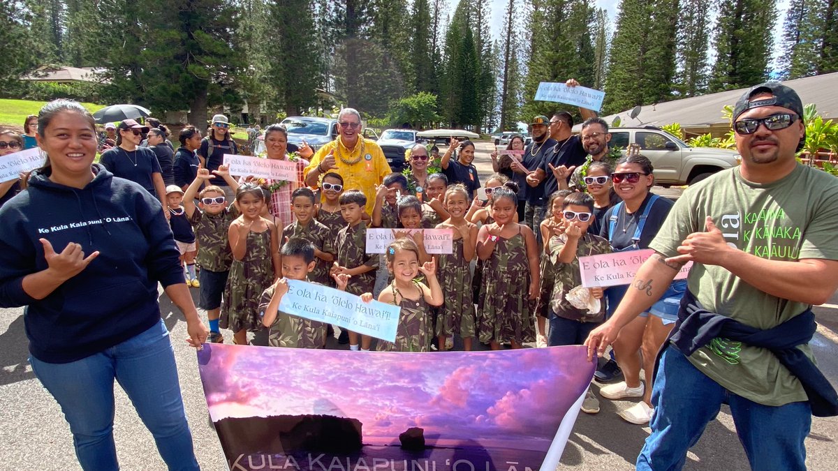 CountyofMaui's tweet photo. Mayor Mike Victorino and Joycelyn Victorino participating in the Festivals of Aloha parade at Dole Park on Lanai. #FestivalsofAloha #Lanai #WeAreMauiCounty https://t.co/OUCu8WCS0V