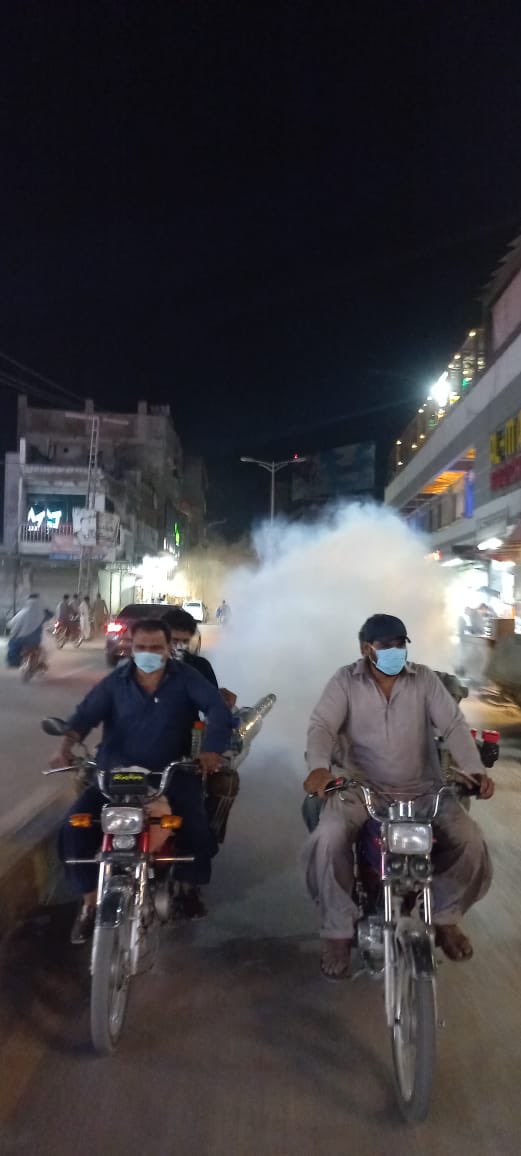 DeputyLarkano's tweet photo. Fumigation spray against #Dengue &amp; Malaria has been carried out in different areas of #Larkana. #SindhGovt https://t.co/oJwLBkt53N