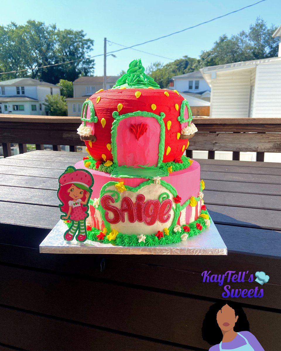 KayTellsSweets's tweet image. KayTell is going on an extended break until January, but here is our last few orders 💜