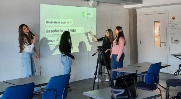 _dceunisinos's tweet image. O DCE UNISINOS está com seu Cursinho Popular Pré-ENEM/Pré-Vestibular (intensivo)!
Queremos ajudar estudantes da rede pública de ensino! Seguimos em defesa de uma educação melhor!
#DCEUnisinos
#CursinhoPopular
#PreEnem