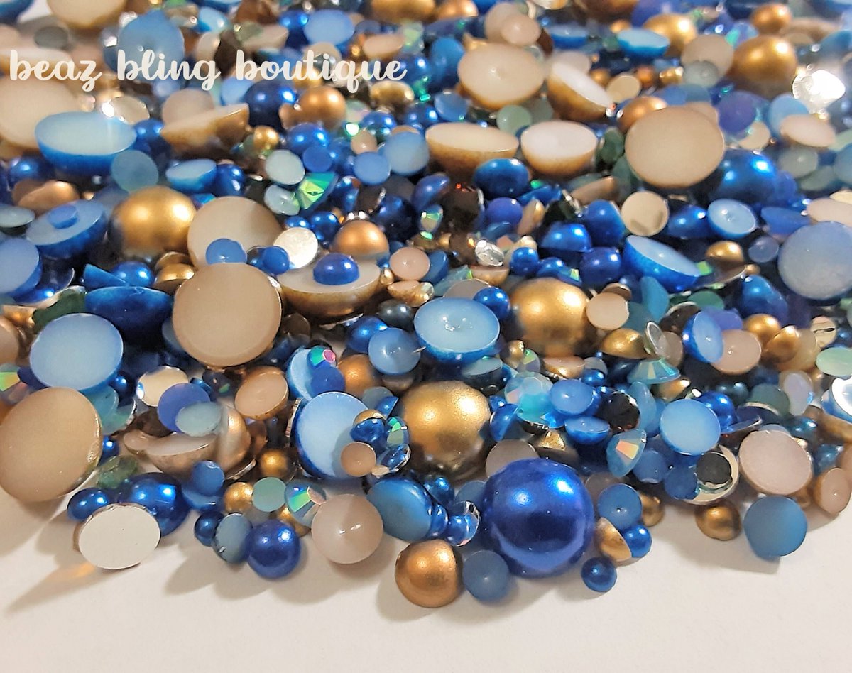beazboutique's tweet photo. Excited to share the latest addition to my #etsy shop: 30g Mixed Sizes Colors 3/4/5/6/8/10mm Flat Back Pearls &amp; Rhinestones Mix #xm53 https://t.co/PxcA5r4MQH #bluepearls #goldpearls #bling #phonedeco #rhinestones4tumblers #rhinestonepearlmix #flatbackpearls #blingkit https://t.co/jKQaHcVZ8v