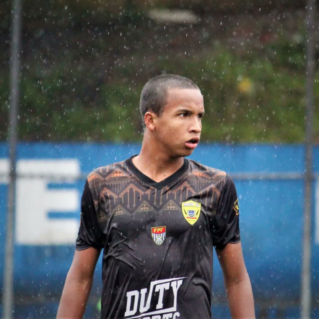 06Kauazinho's tweet photo. Mesmo quando eu andar pelo vale mais escuro, não terei medo, pois você está perto de mim. Sua vara e seu cajado me protegem e me confortam. (Salmo 23:4)❤️🙇🏽‍♂️. https://t.co/0UkLOqWvSC