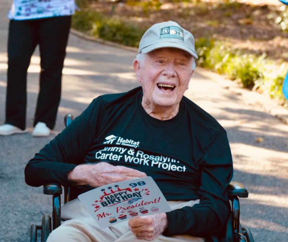 BeschlossDC's tweet photo. President Carter being celebrated in parade, Plains, on his ninety-eighth birthday, courtesy of @CarterCenter: https://t.co/u6D62JYepC