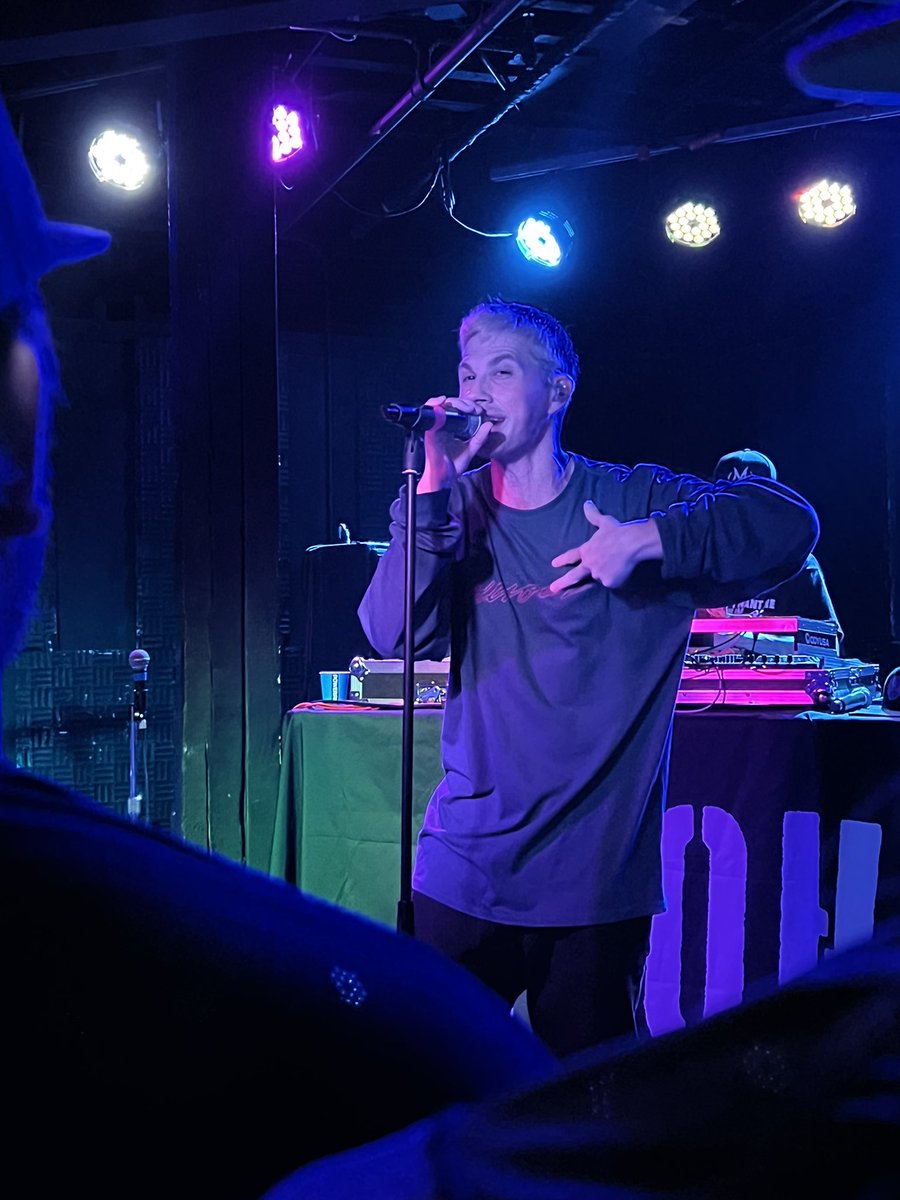 NfSeasoned's tweet photo. I was trying to keep my phone put away so I could fully enjoy the @ekohmusic show; managed to get a few good shots. Best show I’ve been to in awhile. https://t.co/YeuIYgLCrM