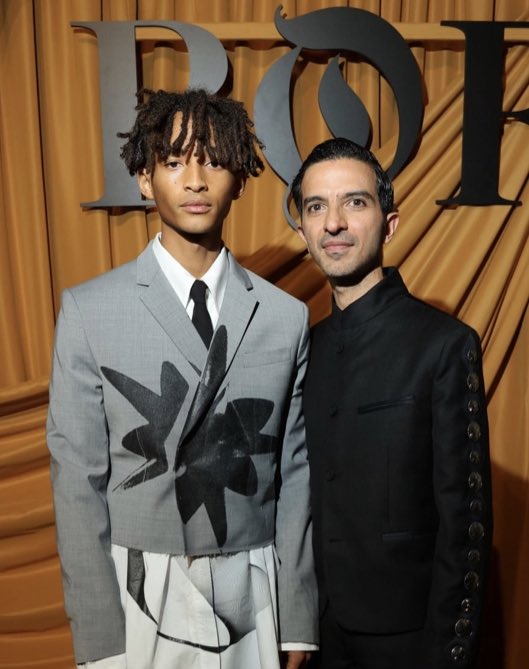 HubJaden's tweet photo. 📸 | Jaden Smith at Paris Fashion Week. https://t.co/3POjQJEvT7