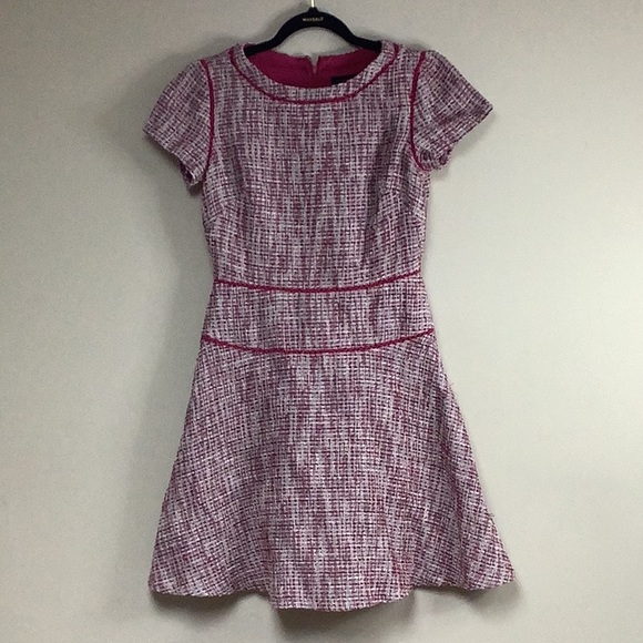 So good I had to share! Check out all the items I'm loving on <a href="/Poshmarkapp/">Poshmark</a> from @Carline38554918 #poshmark #fashion #style #shopmycloset #bcbgeneration #incinternationalconcepts #bananarepublic: posh.mk/amdefl3lftb