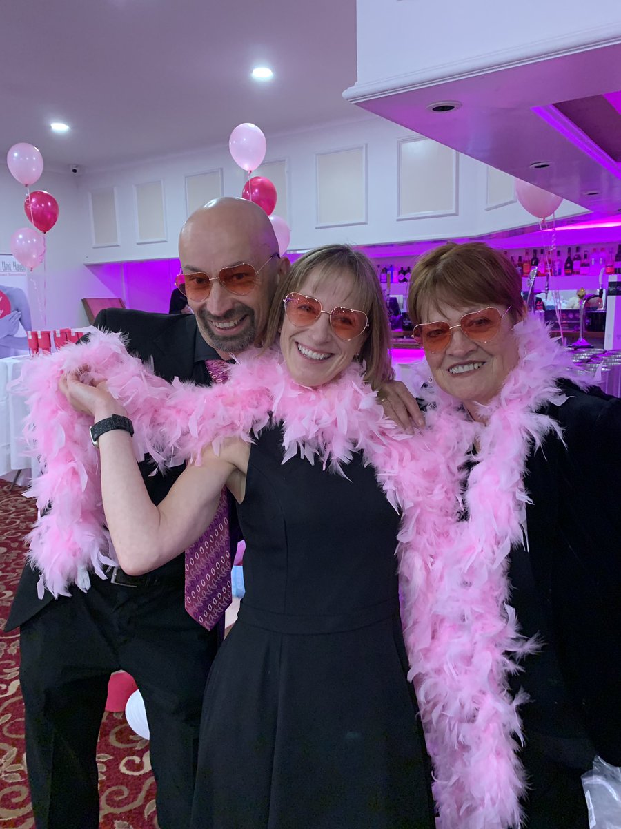 Such an honour to be asked to play as guests arrived for the Pink Ball organised to raise money for The Breast Cancer Haven in Worcester <a href="/BankHouseHotel1/">Bank House Hotel</a> such an incredible set up and so important to so many. #BreastCancerAwarenessMonth #TheEventQuartet #WorcestershireHour