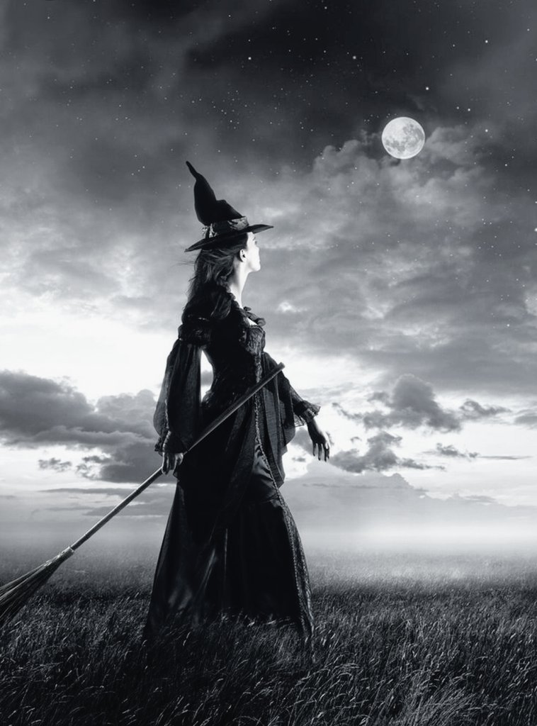 AlisMoonLover's tweet photo. Ola de estrellas,
Cometa de suspiros
Tierra mística donde nace
Una leyenda de
Brujas buenas y una
Reina, la luna, donde nací
Entre lo pagano y lo celta.
#OctoberGirl
#BrujasdeOctubre
#LunadeOctubre https://t.co/0F6EON4xB9