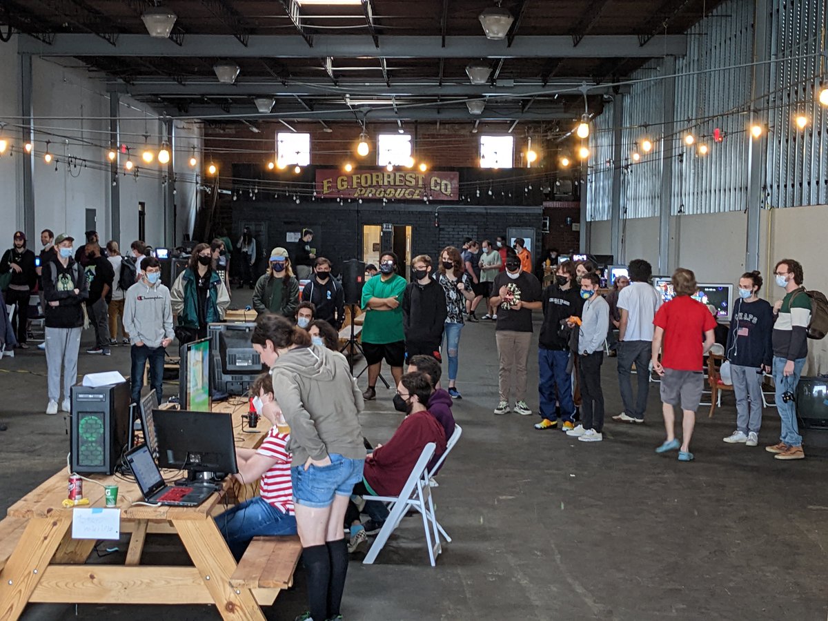 DashCityGG's tweet photo. Before smash, crew smash, bracket smash! #NCArcadian7 https://t.co/XwzdPaO9ot