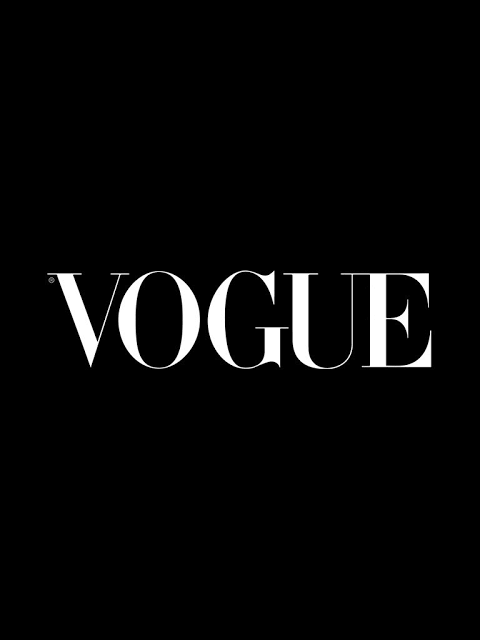 anittapopflash's tweet photo. "À medida que sua voz melódica e melodias animadas começaram a flutuar pela sala, os participantes se levantaram de suas cadeiras e se moveram ao lado do palco para dançar a noite toda" — Vogue US sobre perfomance de Anitta no evento da Sotheby's 🇺🇸. https://t.co/MC2fGGAVwd