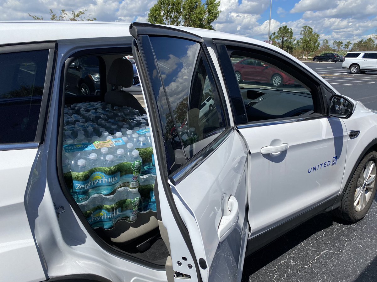 Showing some love to our peers in RSW who have been through so much🫶🏼 <a href="/LouFarinaccio/">Lou Farinaccio</a> <a href="/scarnes1978/">Sean Carnes</a> <a href="/Vpyngolil/">Varkey Pyngolil</a>