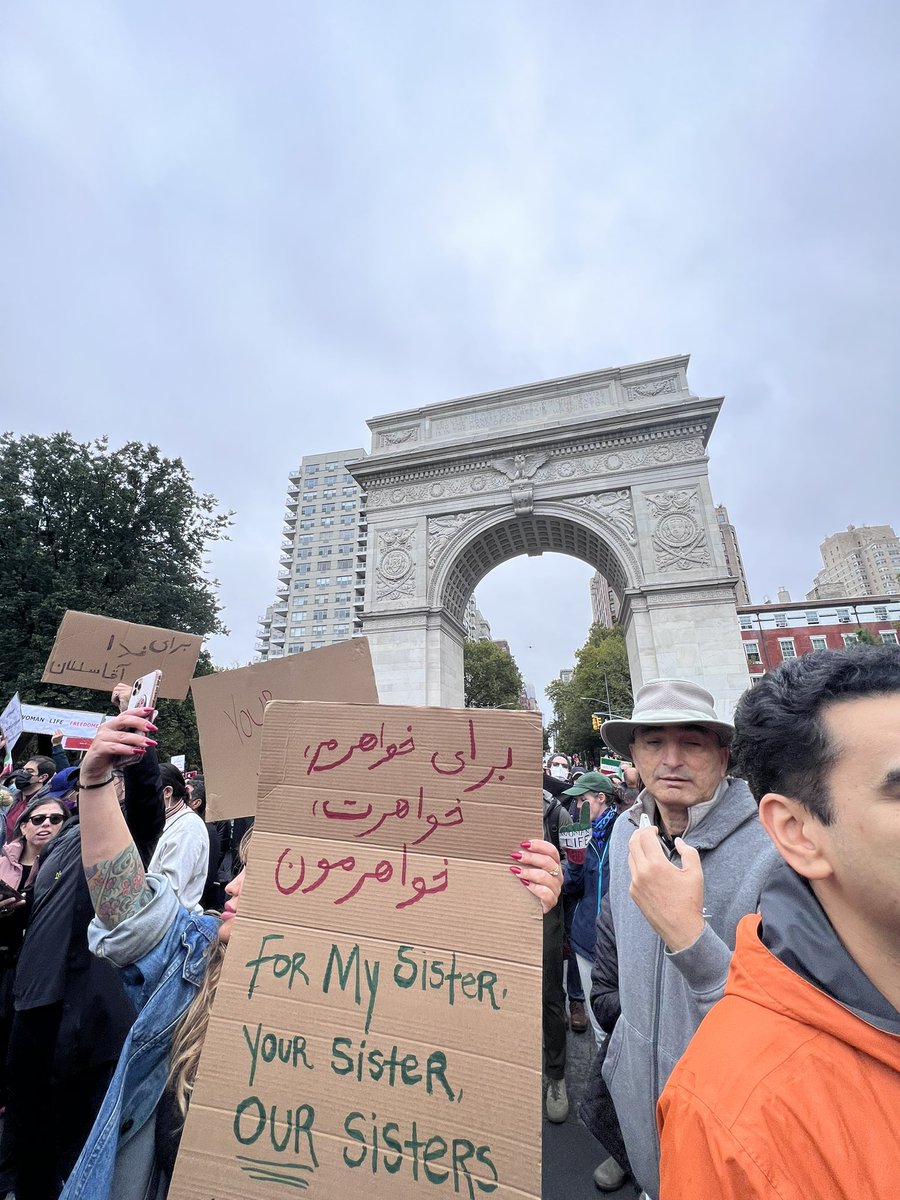 maryam_rahmati's tweet photo. Almost two hundred cities around the world came on the streets to protest the regime in #Iran.
These pictures are in #NYC. This kind of unity is rare. People in Iran and outside Iran are extremely mobilized. 

#OpIrani #Mahsa_Amini 

#زن_زندگی_آزادی #مهسا_امینی https://t.co/ThL5FJezMc