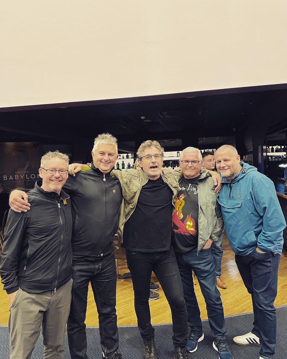 TMCharlie's tweet photo. @TomStadeComic Yes Commander #tomstade in Sunny βοΈ #cleethorpes Rock n Roll comedian one of if not the best. A must see on this tour. πππ hilarious what a show. https://t.co/0AhSOJCewj