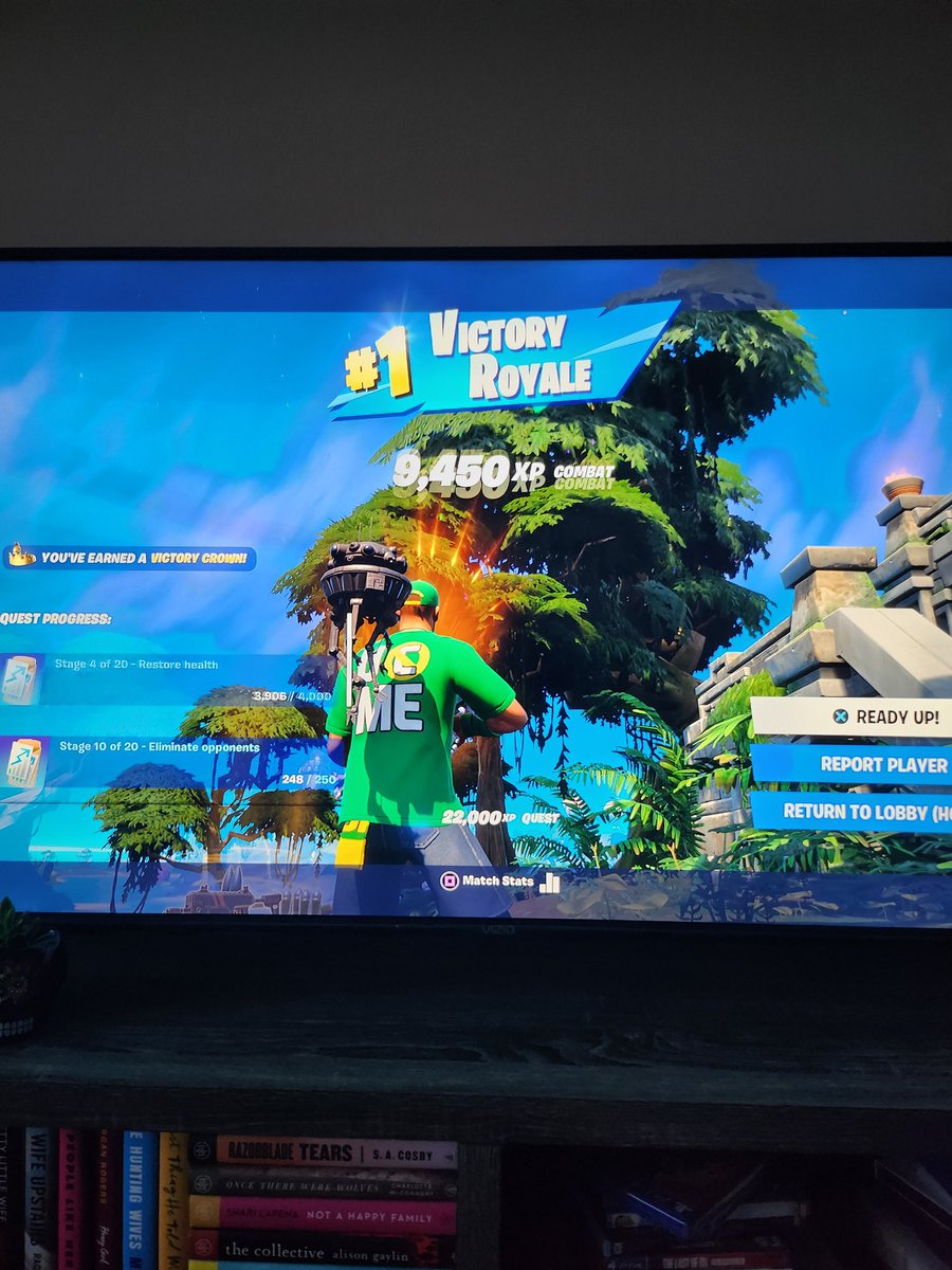 MattHoney66's tweet photo. Solo win @FortniteGame with @JohnCena
Even more resaon to love the first day of my favorite month. #October1st #gamerbee https://t.co/CChKivsTty