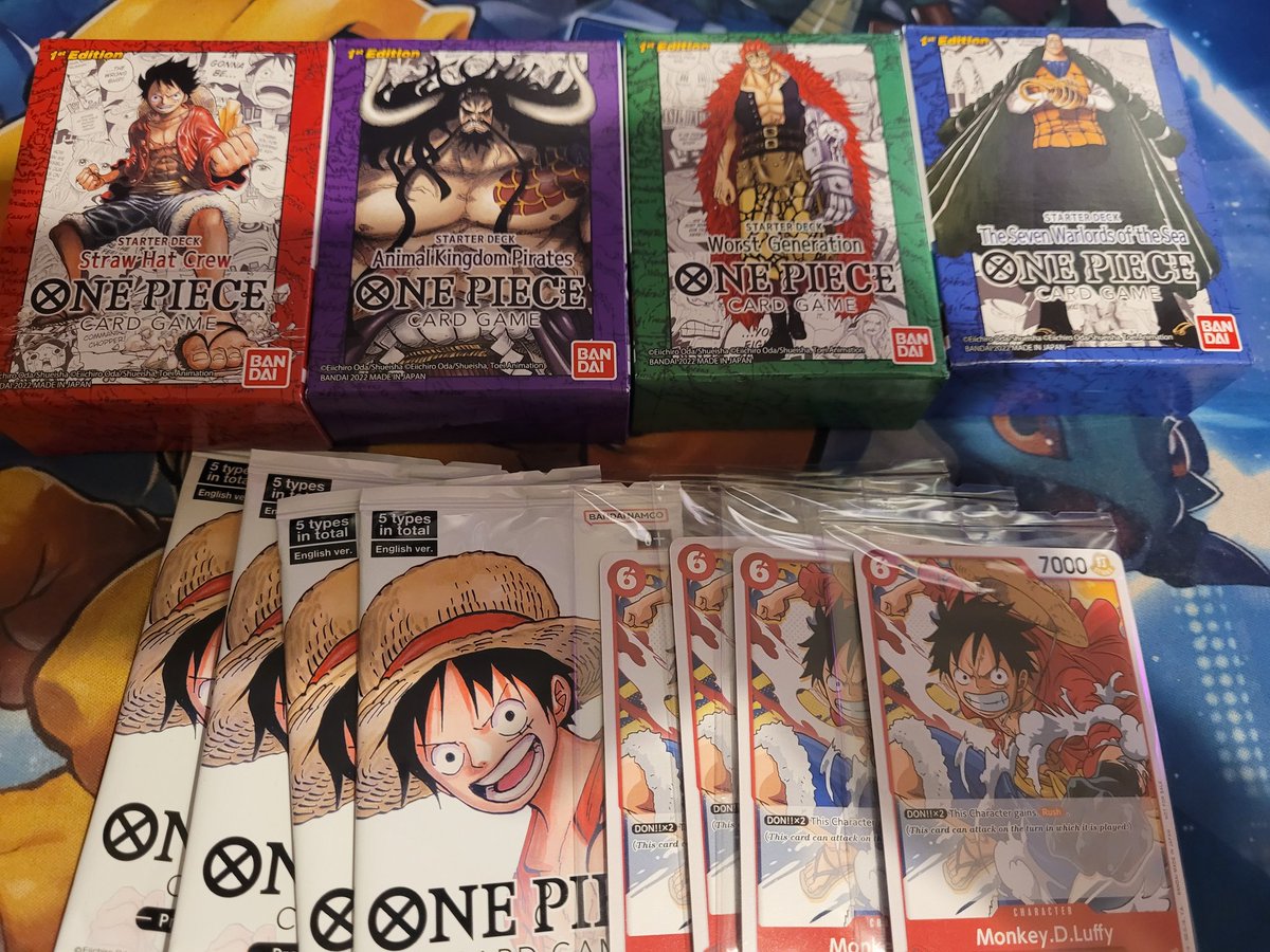 Schwarzi_1's tweet photo. I ended up 3rd place today aswell so i got third in both my SuperPreRelease Events i only lost to both the winners. Had insane games and lots of fun !!! 😊 (played green and blue) tried out kaido after who is also cool to play #ONEPIECE #TCG #onepiececardgame #SuperPreRelease https://t.co/K4Ax24vFZq