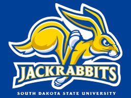 After a great game day visit, I’m very thankful to earn my first offer to play football at SDSU!🔵🟡 Thank you @SDSURogers3 and <a href="/GoJacksFB/">SDSU Football</a>